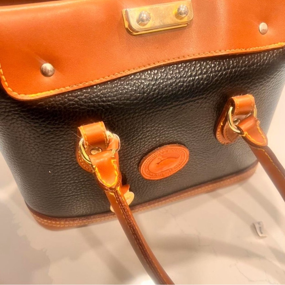 Black and Brown Doctors Bag - Picture 3 of 14
